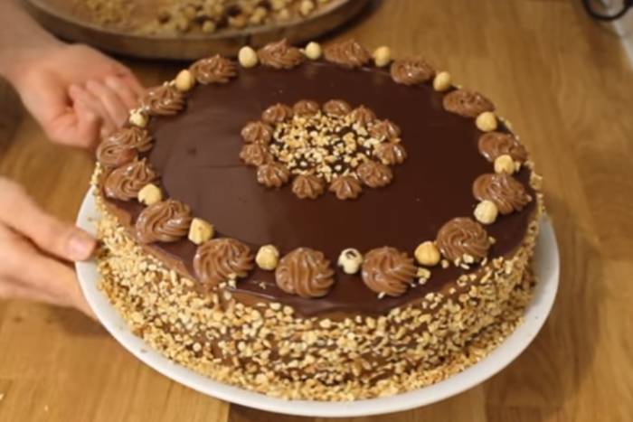 FERRERO TORTA: Pravi izbor za istinske sladokusce, za sve koji obožavaju čokoladu