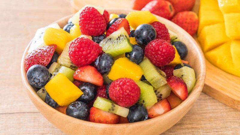 KARDOLOG OTKRIO: Ove četiri vrste voća snižavaju krvni tlak!