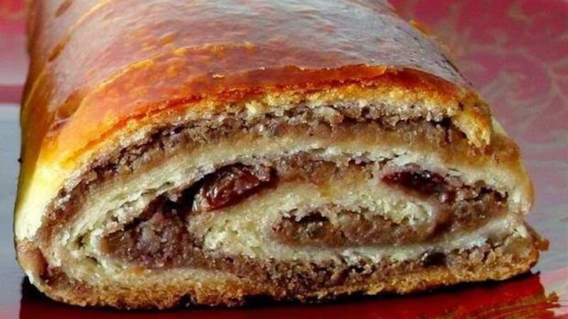 FINA ŠTRUDLA S ORASIMA: Klasični kolač koji nikada ne gubi svoju draž